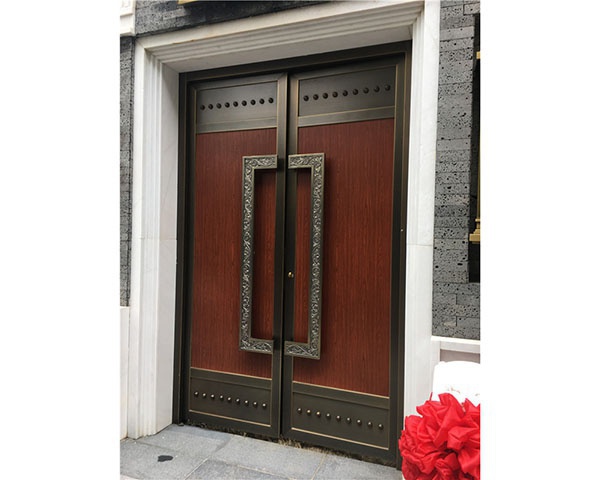 雙開(kāi)銅門(mén)